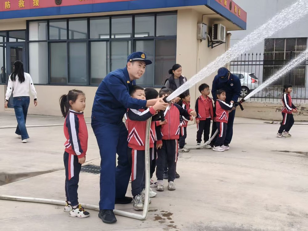 c266f6790e0948b3a9818abacf9e15ea.jpg c266f6790e0948b3a9818abacf9e15ea.jpg